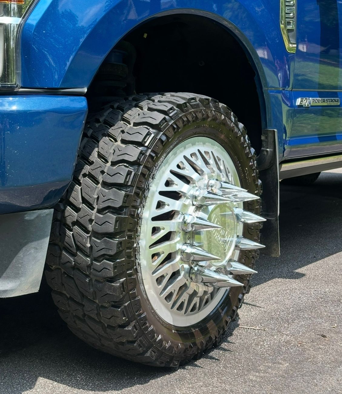 Ford F350 Wheel